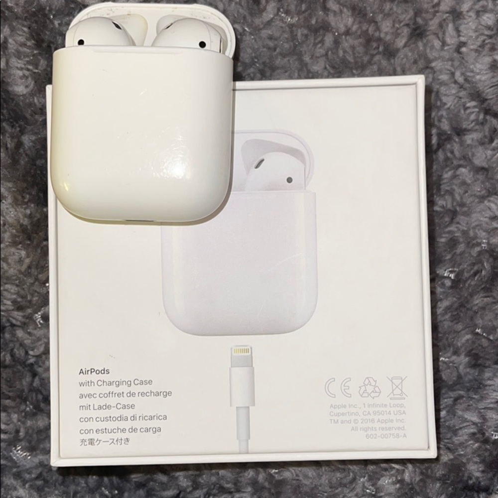 Apple air pods in perfection condition